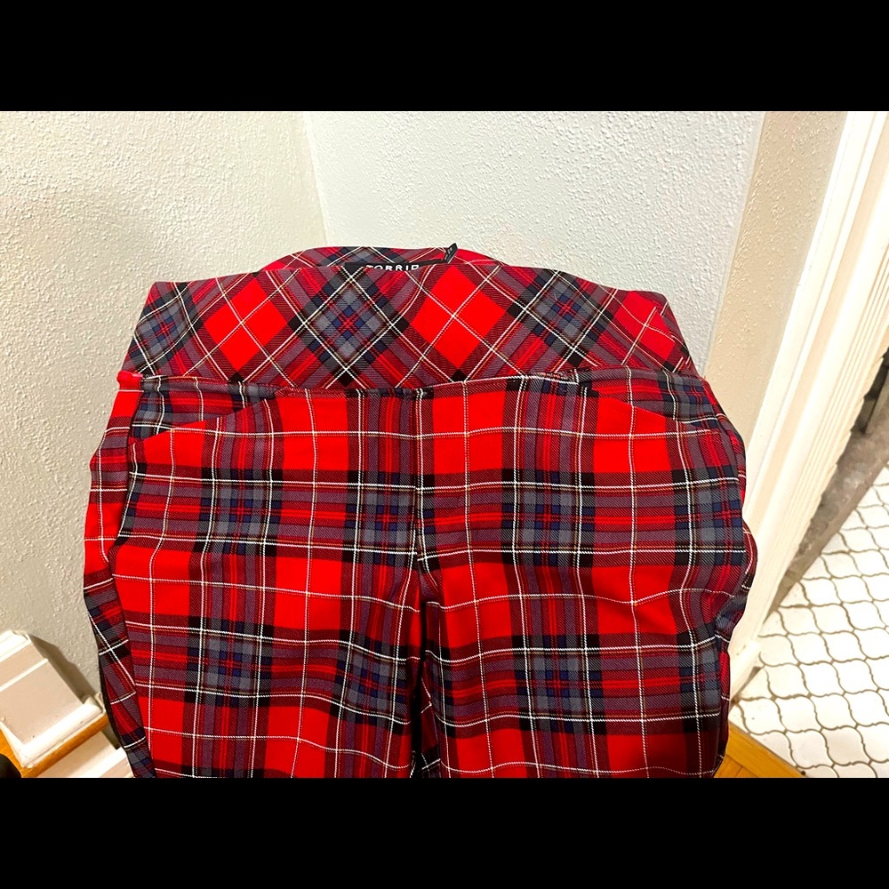 Brand new pixie stretch pants